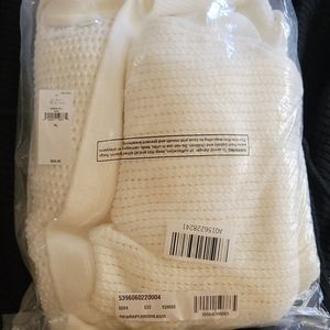 Gap white cardigan sweater